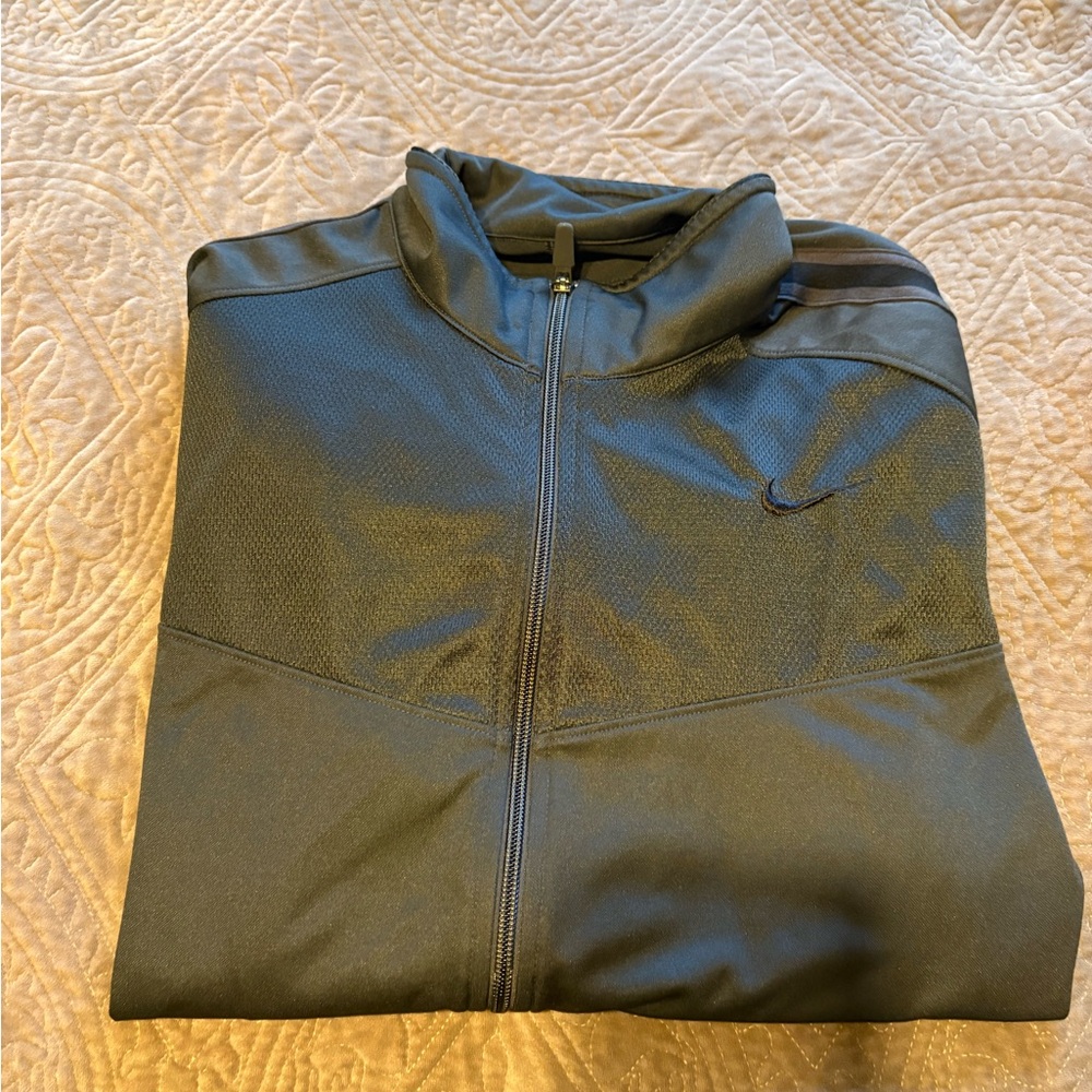 Nike Men's Dark Gray Performance Jacket
